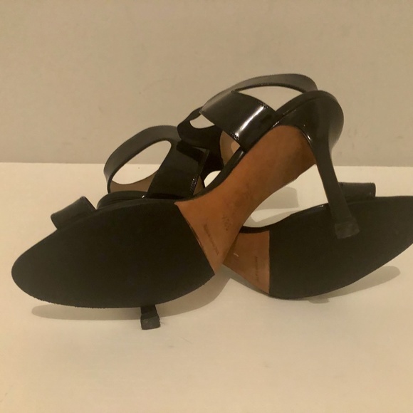 Manolo Blahnik Patent Sandals - Picture 3 of 5